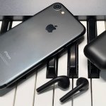 Apple AirPods マッドブラック(黒)。AirPods黒塗装レビュー!